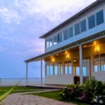 Heat-resistant facade system on hotel building in Goa’s coastal climate